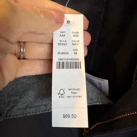 Mens Dark Blue J Crew Shorts 9 inch inseam size 38 - Picture 3 of 6